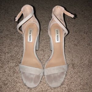 Steve Madden Carrson Sandal block heel size 8